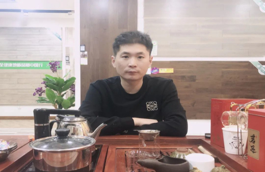 “世”在人為 | 世友地板大同經(jīng)銷商郝建強(qiáng)：知行合一，自強(qiáng)不息全力以赴創(chuàng)奇績